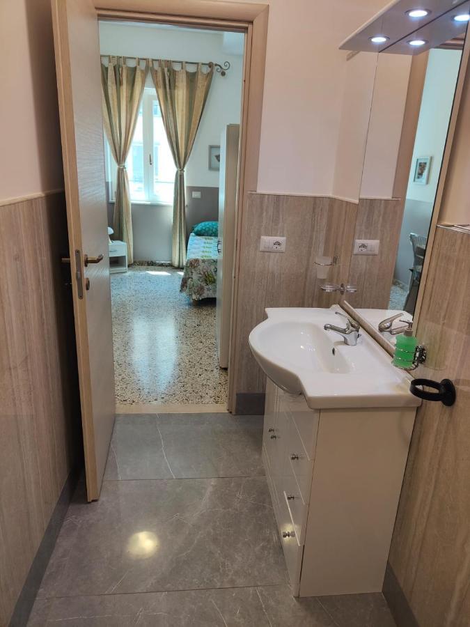 I Mori In Campidoglio Affitta Camere Сант'Агата-ди-Милите Экстерьер фото