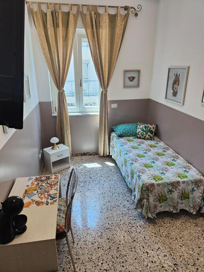I Mori In Campidoglio Affitta Camere Сант'Агата-ди-Милите Экстерьер фото